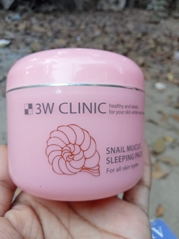 • 3W Clinic Crystal White Sleeping Pack • Cream for All Skin Types • Provides Moisturizing and Whitening Effects